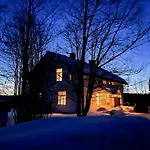 Historic In Idyllic Snertingdal *
